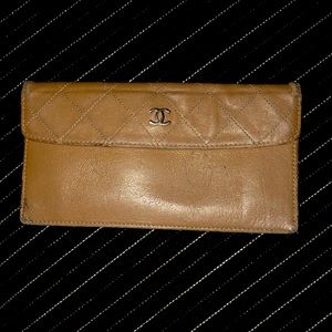 Authentic CHANEL Leather Pochette